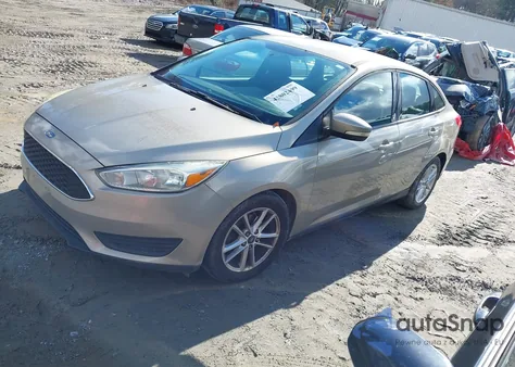 2016 Ford Focus Se z USA, uszkodzony, nr VIN 1FADP3F25GL340802
